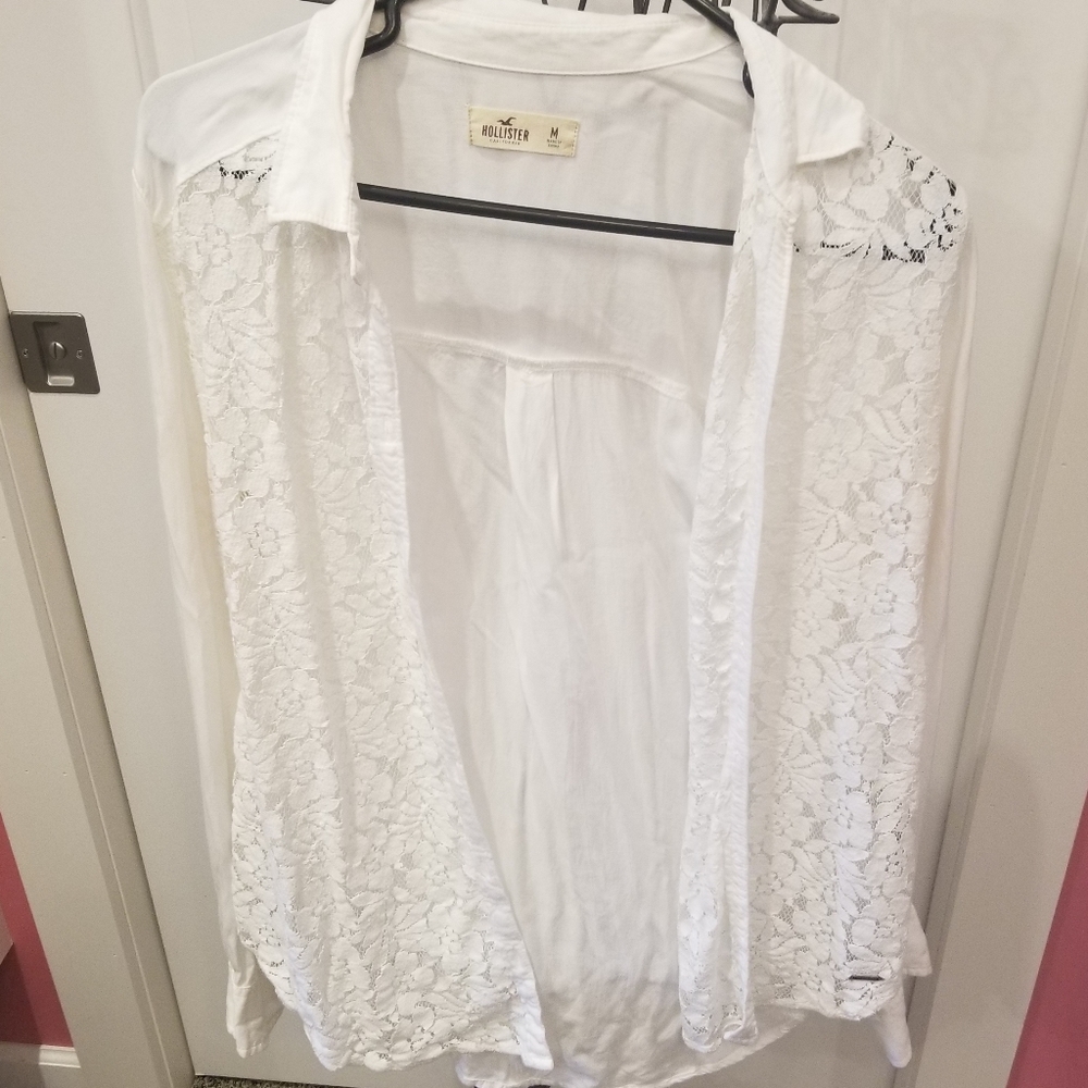 Hollister versatile button down blouse